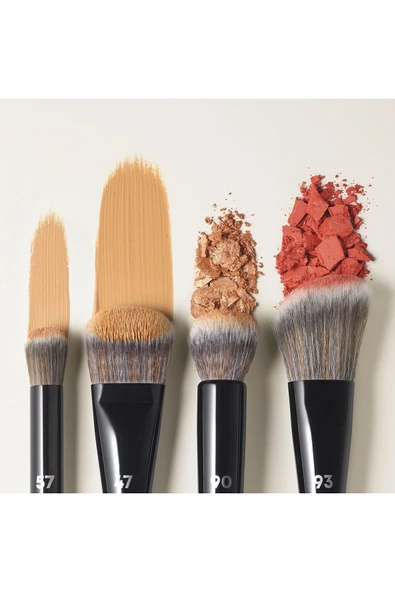 SEPHORA COLLECTION Pro Brush - Allık Fırçası #93 Allık Fırçası 93 - 4