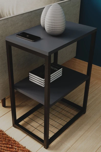 interGO Metal Ayaklı ve Ahşap Raflı Dekoratif Yan Sehpa