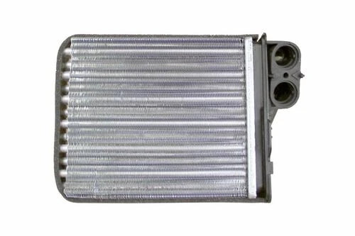 Mga 81123  Kalorifer Radyatörü Logan I 04- Sandero I 08- Duster 10- / Np200 08- ürün görseli 1