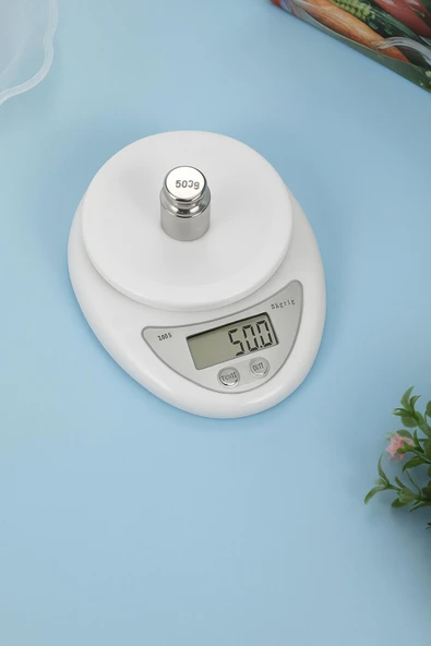 Hazneli Dijital Mutfak Terazisi - 5 Kg | LCD Ekranlı, Otomatik Sıfırlama, Uzun Pil Ömrü - 7