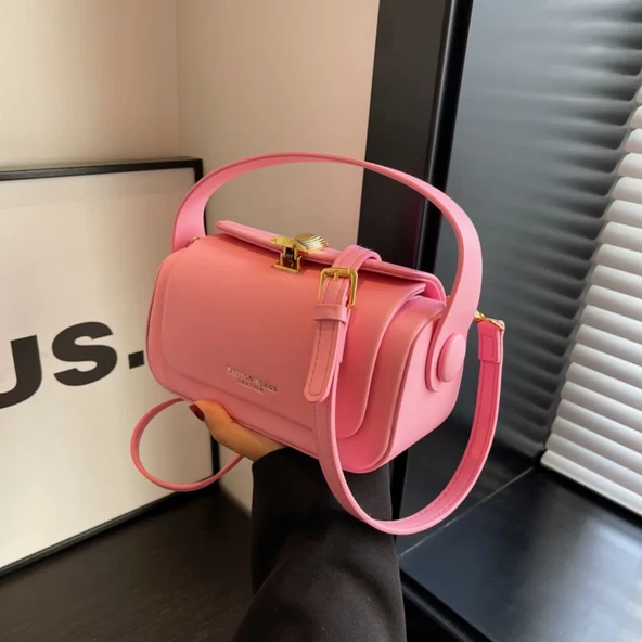 Klasik Kadın Omuz Çantası - Retro - Kare - Büyük Kapasiteli - Dokulu Deri - Pembe - 7