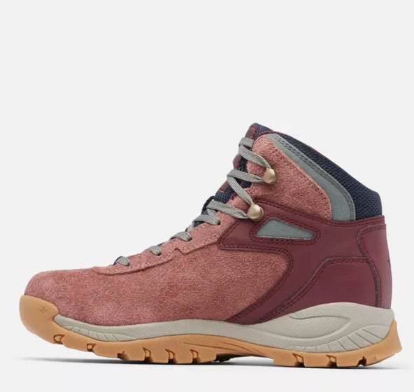 Columbia newton ridge BC kadın bot - 5