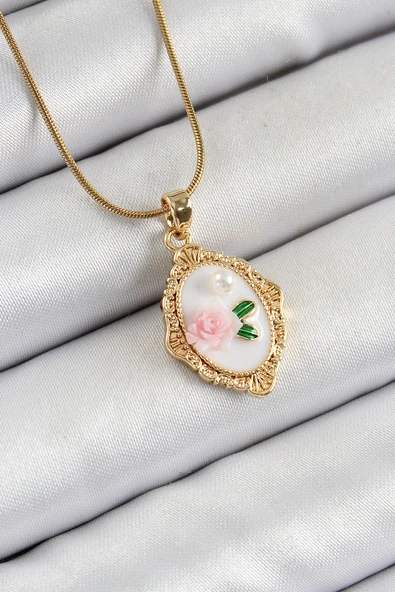 Zincir Beyaz Sanatsal Portre İnci Detaylı Gül Figürlü Model Gold Renk Kadın Kolye - EBJ250605W34547 ürün görseli