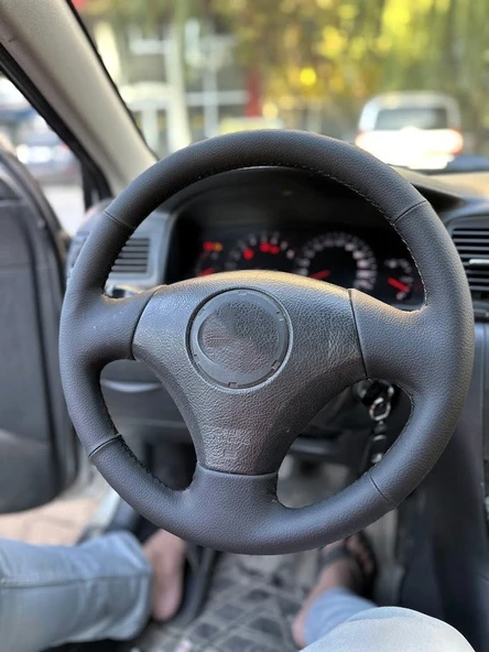 Toyota Corolla (2002-2004) Araca ÖZGÜ DİKMELİ Direksiyon Kılıfı DÜZ DERİ - Resim 2