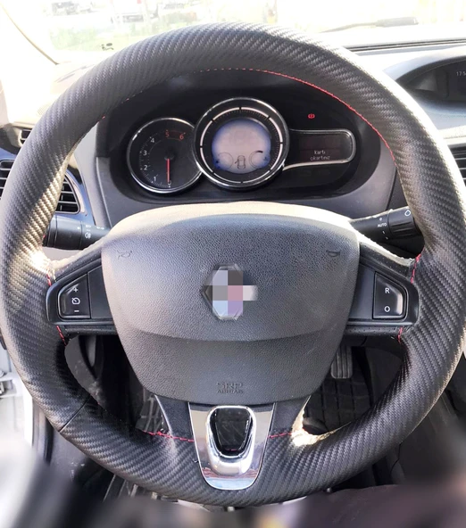 DİKİŞLİ DİREKSİYON KILIFI KARBON DERİ KIRMIZI DİKİŞLİ RENO FLUENCE İÇİN ürün görseli