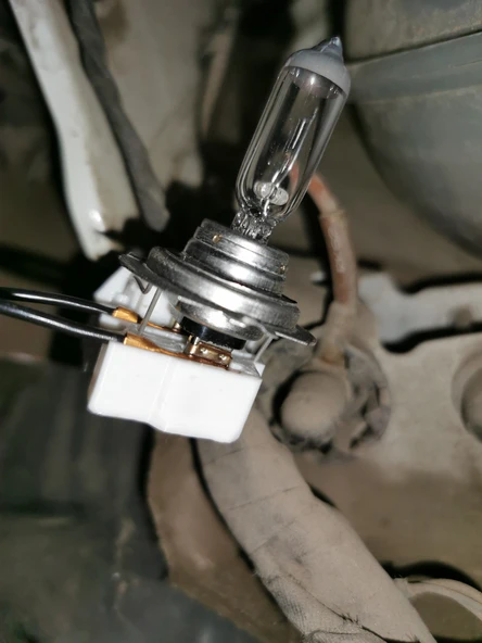 Byr Skoda Karoq tutma (çip) halojen lamba (Plastik Aparattır!!!) 3D