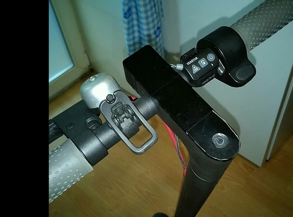 Venstar S404 hoparlörü Xiaomi Mija M365'e takmak için contalar (Plastik Aparattır!!!) - 2