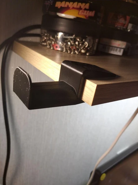 18 mm castorama rafı için kulaklık tutucusu. (Plastik Aparattır!!!)