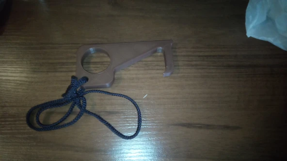 Karantina kapısı açıcı (Plastik Aparattır!!!)