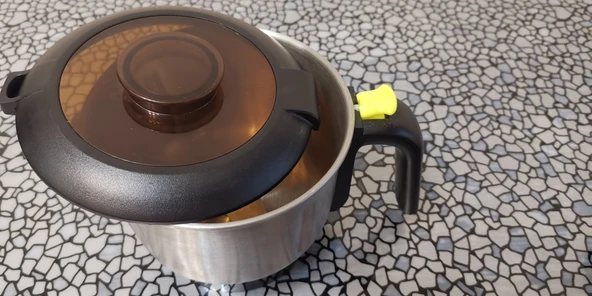 Byr Kitfort KT -1344 - Blender (Plastik Aparattır!!!) 3D - 2