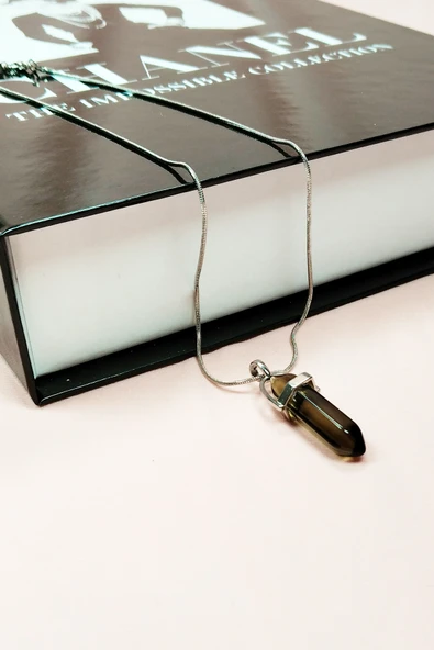 Dumanlı Kuvars Doğal Taşı Zincirli El Yapımı Kolye Uç: 3 cm Zincir: 20 cm Kutulu - Resim 5