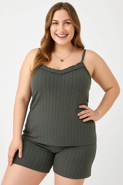 KADIN Büyük Beden İp Askılı Bluz ve Şortlu Alt Üst Pijama Takımı