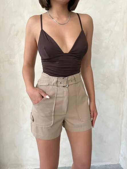 Kemer detaylı gabardin şort bej s25289 - 5