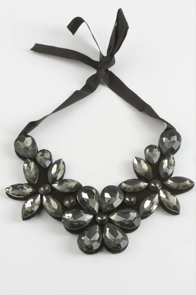 Çiçek Taşlı Yaka Kolye - Resim 5