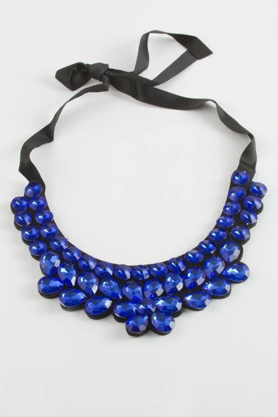 Papatya Taşlı Yaka Kolye ürün görseli 1