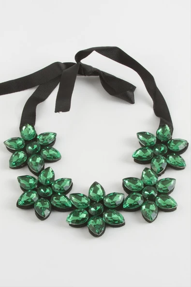 Çiçek Taşlı Yaka Kolye - Resim 8