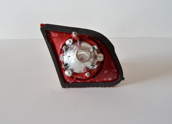 VOLKSWAGEN PASSAT B6 İÇ STOP SAĞ 3C5945094C - 2