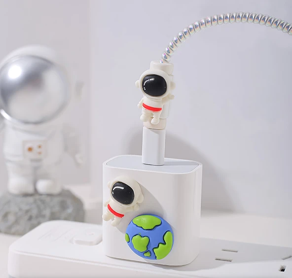 Çizgi Film Astronot USB Kablo Koruyucu - Astronot Tokası Çifti - 9