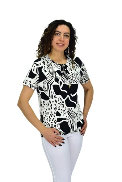 Kadın Kısa Kol Baskılı Bluz BGL-ST04701 - 4