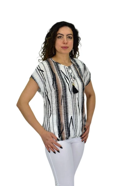 Kadın Kısa Kol Baskılı Bluz BGL-ST04695 - Resim 4