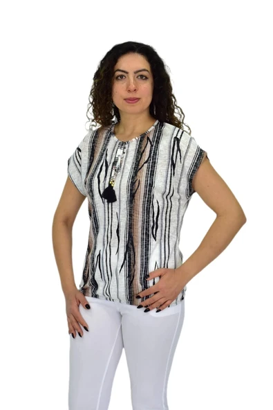 Kadın Kısa Kol Baskılı Bluz BGL-ST04695 - Resim 3
