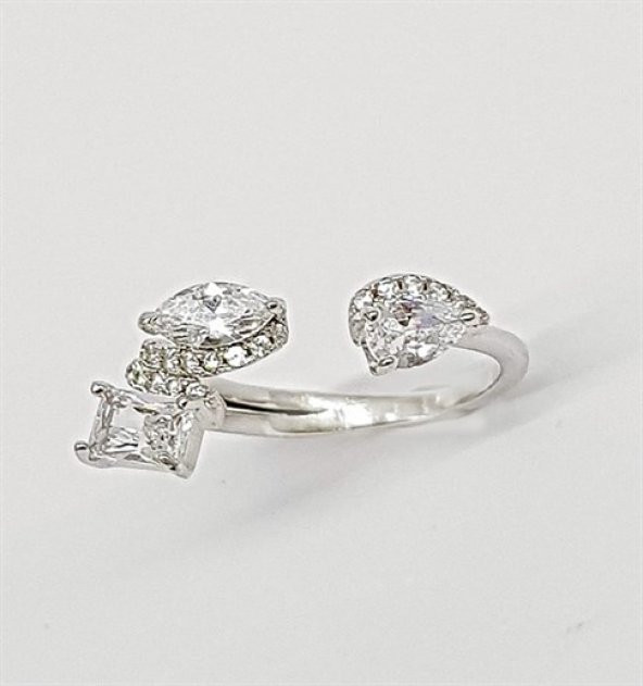 ITALYAN Tasarimi Gumus Ayarlanabilir Yuzuk ürün görseli