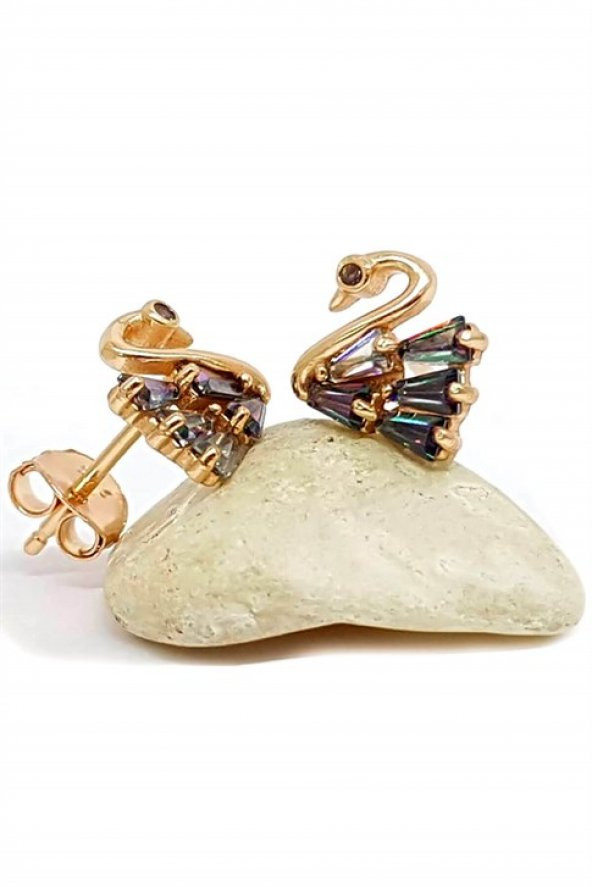 Kuğu Figürlü Mistik Topaz Gümüş Rose Küpe ürün görseli