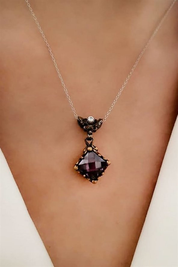 Ametist Taşlı Gümüş Tasarım Kolye ürün görseli