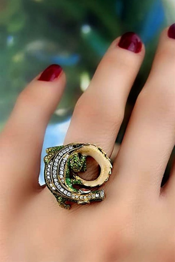 Mine İşçiliği İtalyan Gümüş Üzerine Altın Kaplama Timsah Tasarım Yüzük ürün görseli