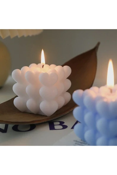 Tekli Beyaz Kalpli Bubble Mum ürün görseli