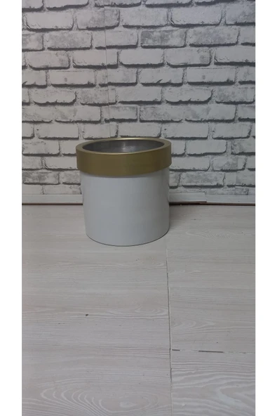 30×30 Darbuka Saksı Şık Tasarım Gold Kemerli ürün görseli