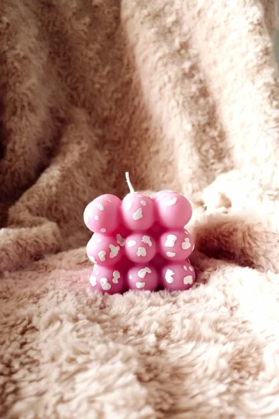 Pembe Inek Bubble Cow Desen Dekoratif Kokulu Hediyelik Sevgiliye Aileye Mum %100 Soya Wax