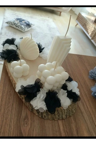 4lü Beyaz Renk Kokulu Mum Seti ürün görseli