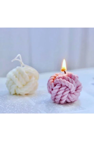 Örgü Model 2li Dekoratif Yumak Mum Seti ürün görseli