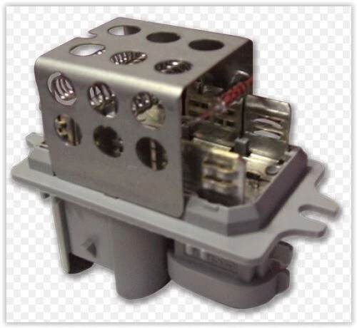 Renault 7701040542  Kalorifer Rezistansı Megane ürün görseli 1