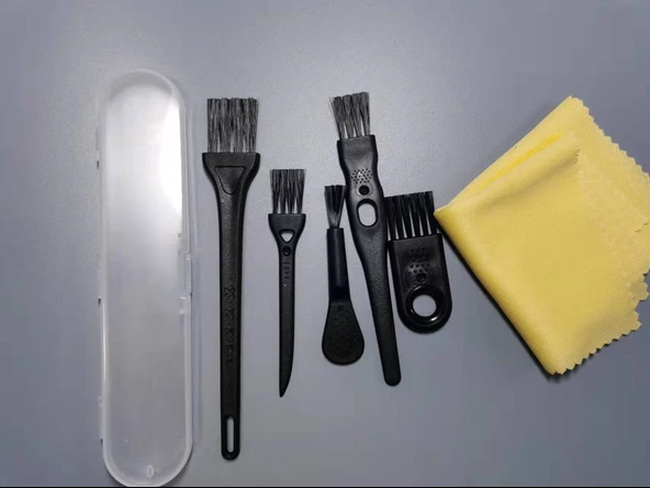 Tıraş Makinesi Temizleme Fırçası - Beyaz Fırça + Bıçak Yağı + Toz Üfleme - 5