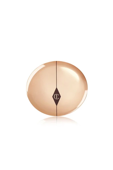 CHARLOTTE TİLBURY Airbrush Flawless Finish - Yeniden Doldurulabilir, Parlaklığı Azaltan Matlaştırıcı Pudra 8 gr - 3