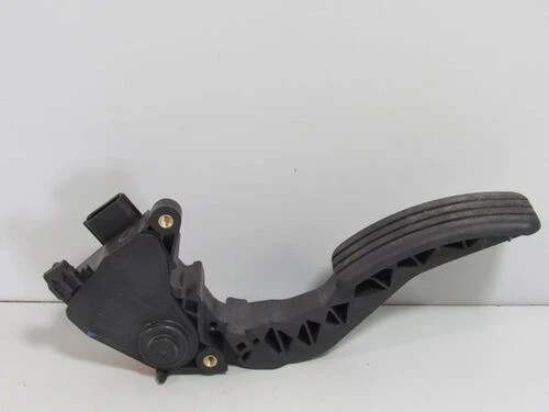 OEM 180020022R Oek  Gaz Pedalı Fluence