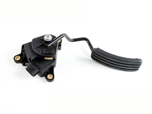 Renault 8200297335  Gaz Pedalı - Kaptör CLIO III ürün görseli