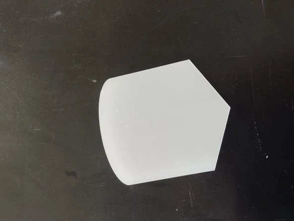 HEROPLEKSİ ŞEFFAF PLEKSİ (25ADET) AMBLEM EN: 8 CM BOY: 9.5 CM 2MM KALINLIĞINDA SÜSLEMEYE UYGUN