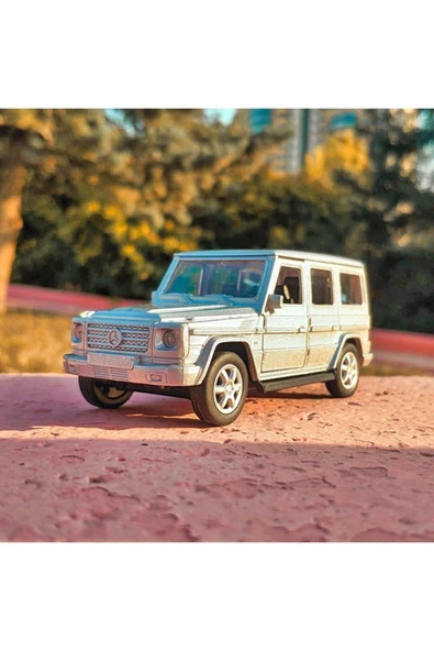 WELLY 1:32 / 1:36 Mercedes Benz G Class G500 Diecast Model Araba Gri