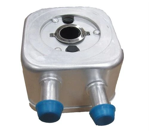 Mga 63106  YAĞ SOĞUTUCUSU GOLF IV 97- 1.9 TDI 2.3I KALIN BORA 98- ürün görseli 1