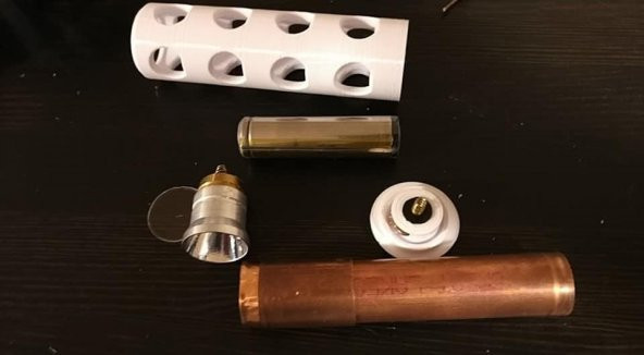 El Feneri Gövdesi İle Bakır Boru Soğutucu Led / Reflektör Açılır Plastik Aparat - Resim 2