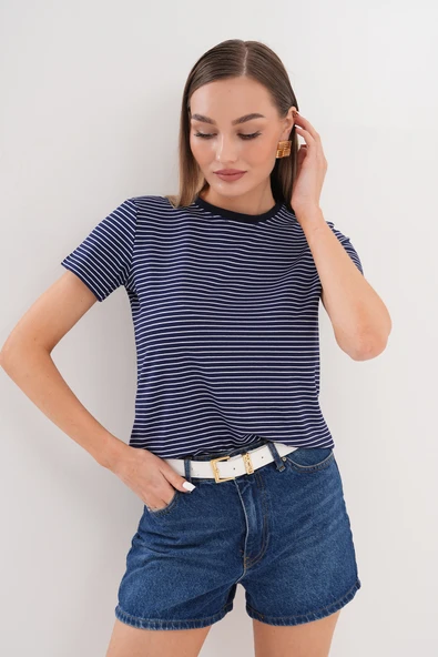 Kadın Çizgili T-shirt Bisiklet Yaka Kısa Kollu Tişört ÇİZGİLİ-TİŞÖRT - 5
