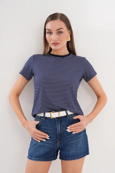 Kadın Çizgili T-shirt Bisiklet Yaka Kısa Kollu Tişört ÇİZGİLİ-TİŞÖRT