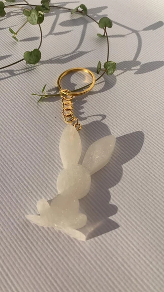 Tavşan Şekilli Sedefli Beyaz Renkli Gold Aksesuarlı Epoksi Anahtarlık El Yapımı Hediyelik - 7