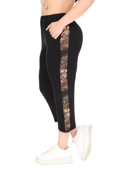 Melsay Butik Siyah Kısa Kol Yarım Başak Garnili Viskon Kapri Takım - 6