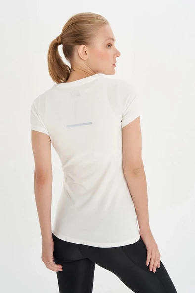 hummel Deni Beyaz Kadın T-Shirt - 3