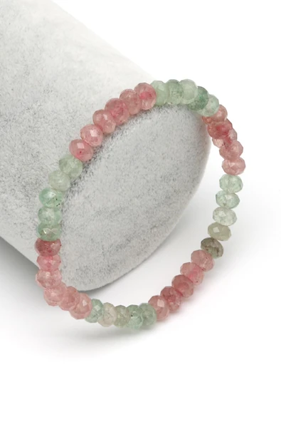 Çilek Kuvars Doğal Taş Bileklik 4 x 6 mm Rondel Kesim ürün görseli