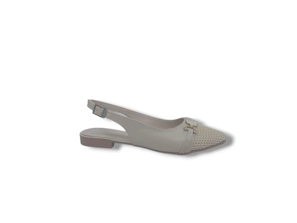 Zerhan 250 Kadın Krem Tokalı Baskı Desenli Arkası Açık Babet Ayakkabı ürün görseli